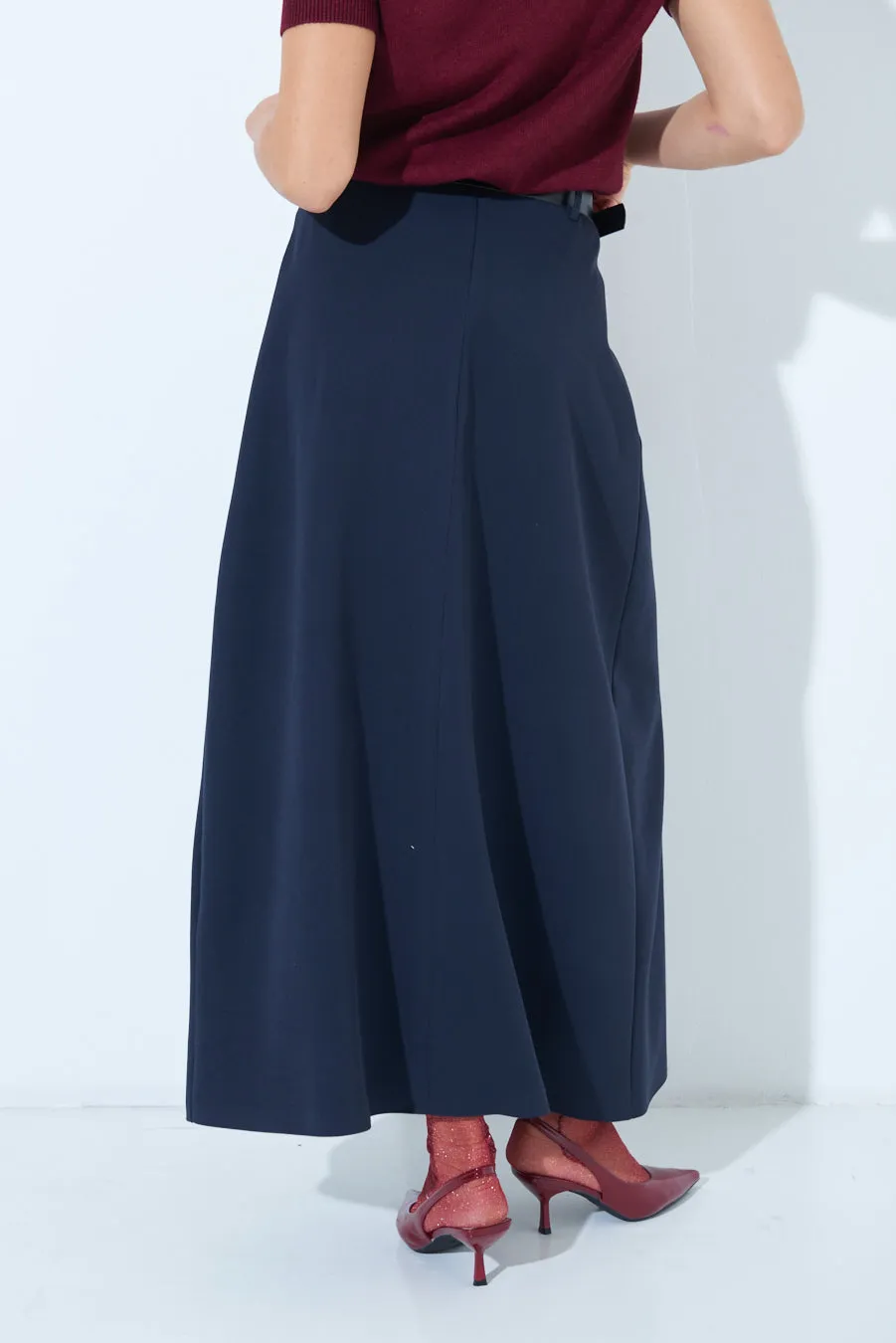 Pleated maxi skirt with belt loops wholesale