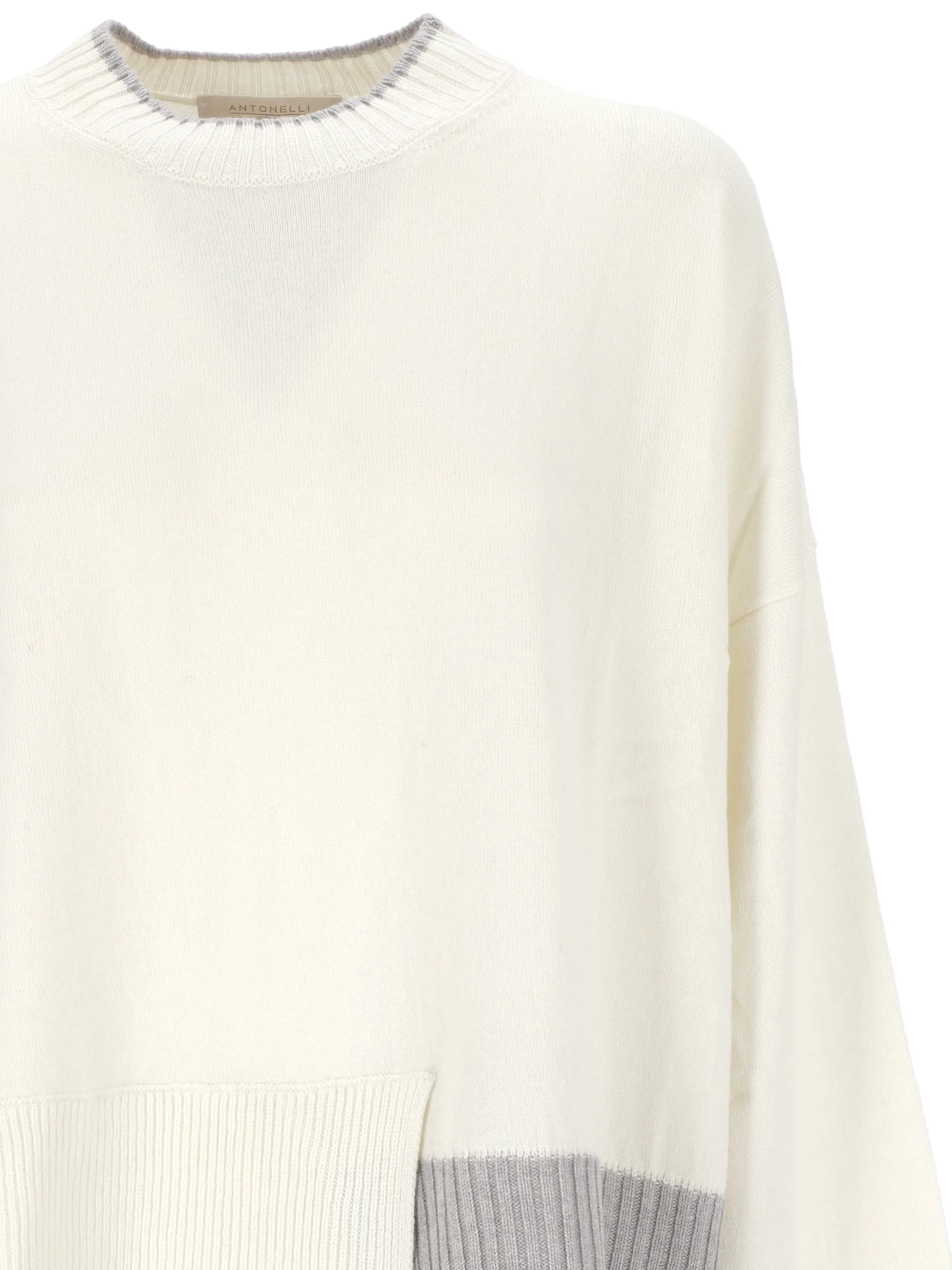 Plunging Neckline Asymmetrical Knitwear